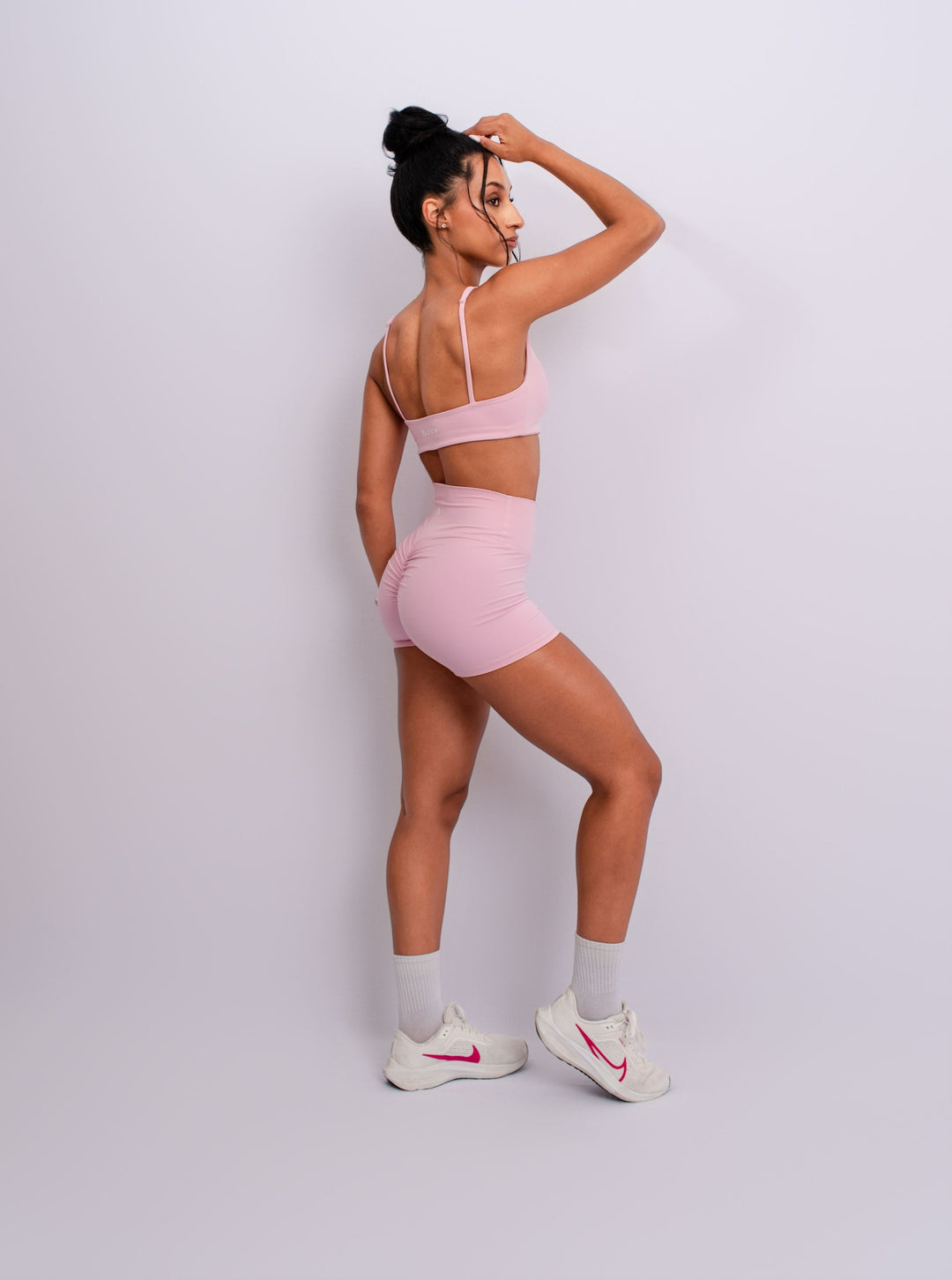 350 SOFT SCRUNCH SHORTS