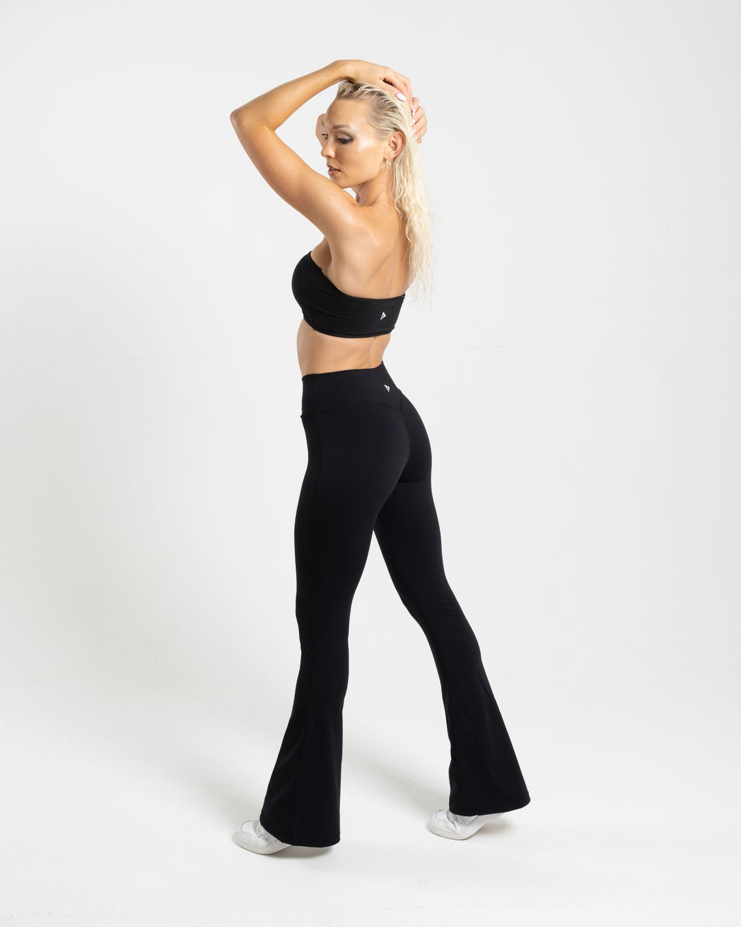 Aura Flared Leggings- Black