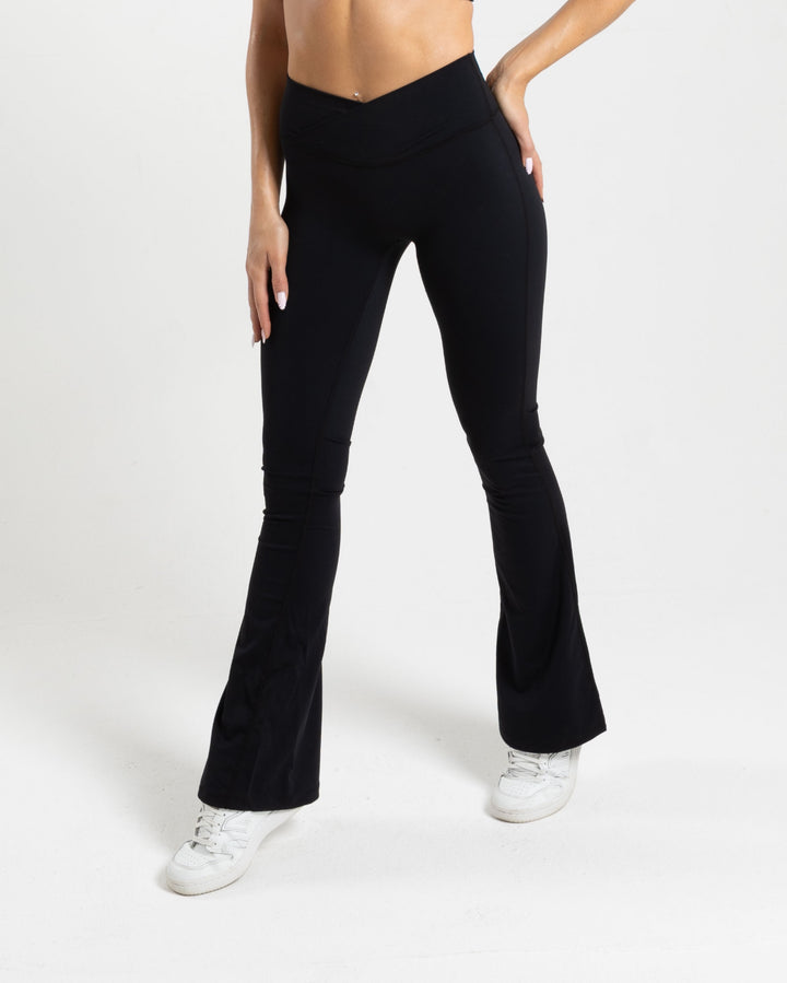 Aura Flared Leggings- Black