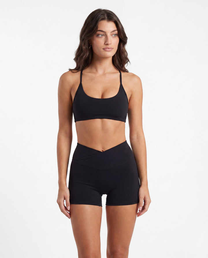 Aura Classic Shorts- Black