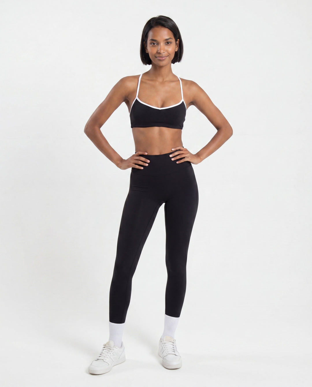 Sweetheart-Neck Sports Bra- Black