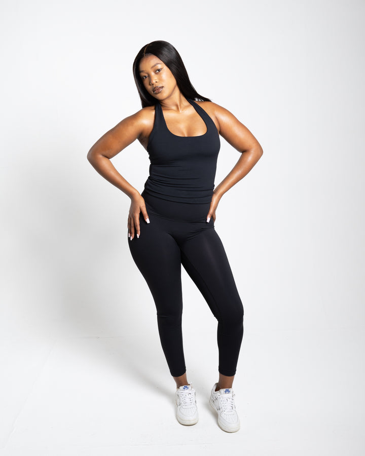 Aura Scoop Tank- Black